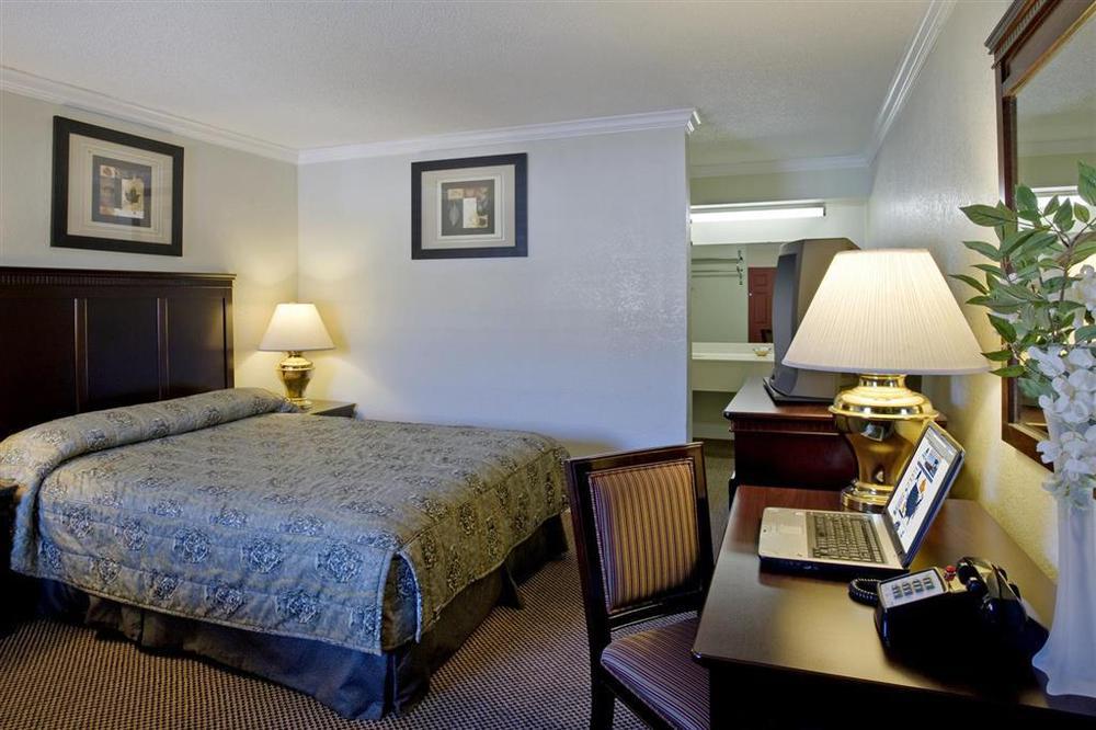Dream Motel 2*